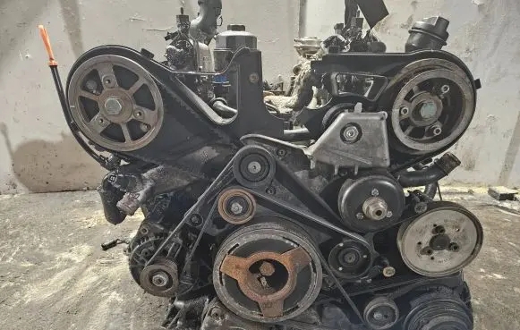 Audi A8 S8 D2 4D Engine AFB