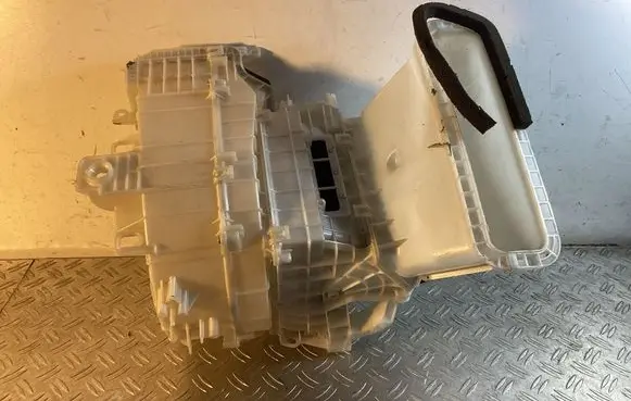 Lexus RX 450H Interior heater climate box assembly housing 8701048382 8713048271
