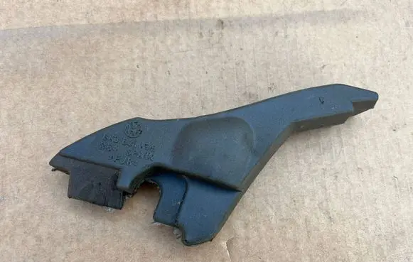 Audi A4 S4 B8 8K Fender 8K0821198