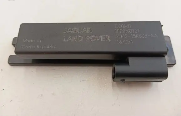 Land Rover Discovery 5 Keyless system antenna 5E08X0127