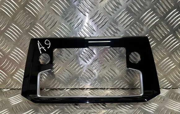Volkswagen PASSAT B8 Radio/GPS head unit trim 3G2858069E