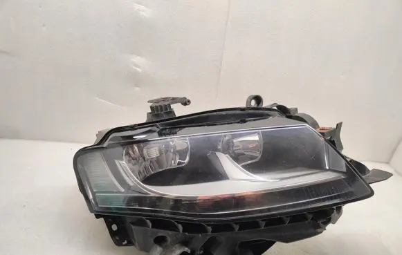 Audi A4 S4 B8 8K Headlight/headlamp