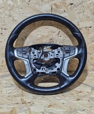 Mitsubishi Outlander Steering wheel