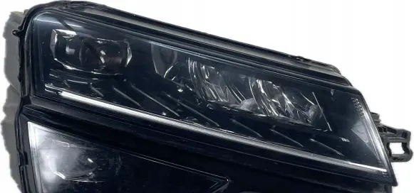 Skoda Karoq Headlight/headlamp 57B941016B