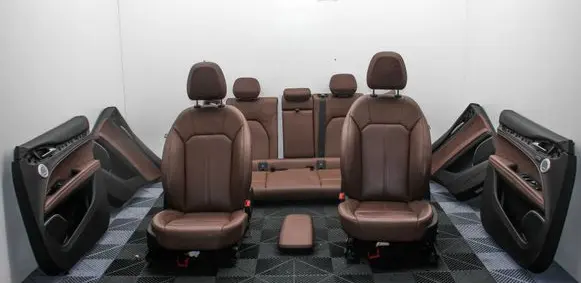 Seat set