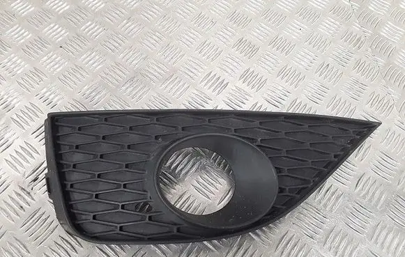 Seat Ibiza IV (6J,6P) Front grill 6j0853665a