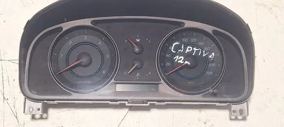 Speedometer (instrument cluster)