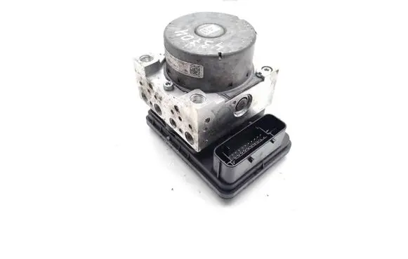 BMW 1 F20 F21 ABS Pump 6875558 10.0220-0844.4 3451-6875558-01