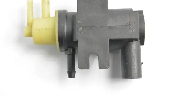 Volkswagen Transporter - Caravelle T5 Turbo solenoid valve 1K0906627E