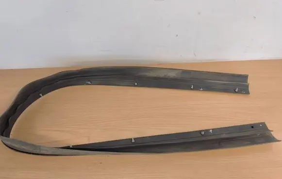 Toyota C-HR II Rubber seal front coupe door 67863F4010