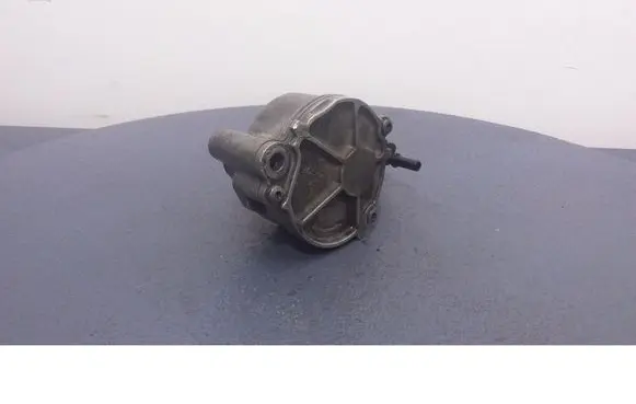 Peugeot 407 Vacuum pump D1562C1