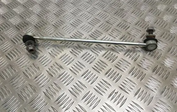 Toyota RAV 4 (XA40) Front anti-roll bar/stabilizer link SLT220