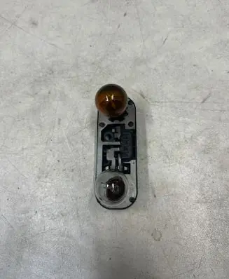 Ford S-MAX Tail light bulb cover holder 162492