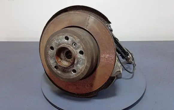 BMW X5 F15 Front wheel hub spindle knuckle