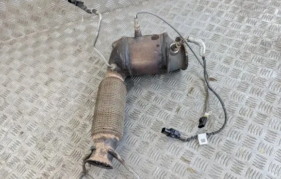 BMW 1 F40 Catalyst/FAP/DPF particulate filter 9797055