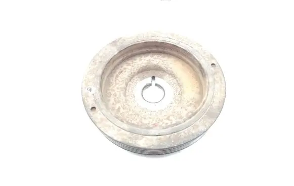 Renault Megane III Crankshaft pulley