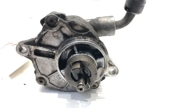 Mercedes-Benz Sprinter W906 Vacuum pump