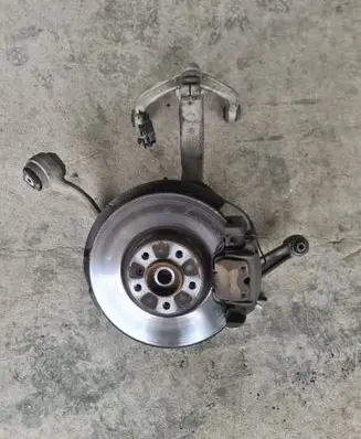BMW X6 E71 Front wheel hub spindle knuckle 6853754 6773783