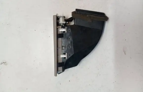 Volvo V60 Rear air vent grill 07755