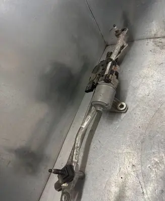 Audi A6 S6 C7 4G Front wiper linkage and motor 4G1955023A 3397021411