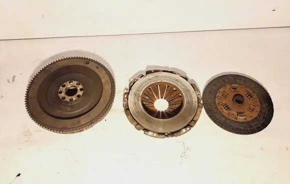 Toyota Corolla Verso E121 Clutch set kit
