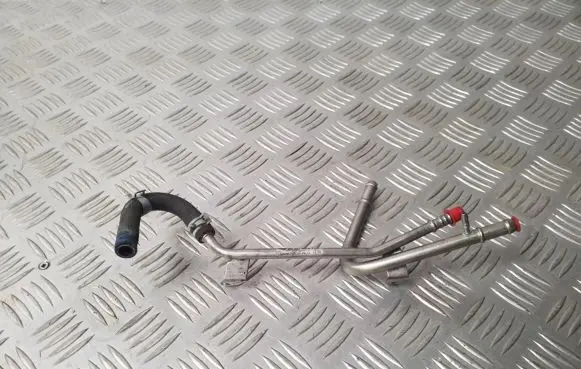 Volkswagen PASSAT B8 Brake vacuum hose/pipe 04L201360M