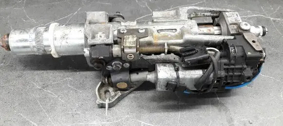 BMW 5 E60 E61 Steering wheel axle 6765864