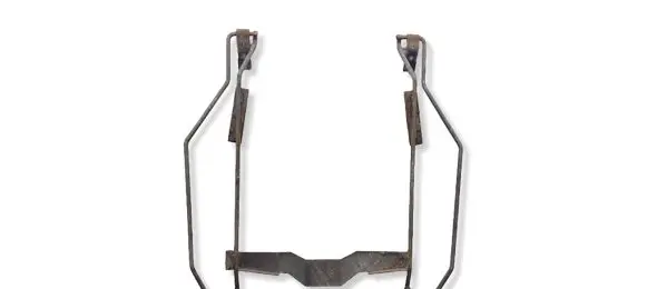Volkswagen Crafter Spare wheel mounting bracket 