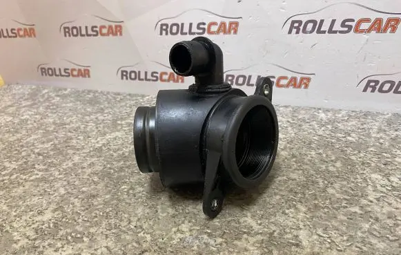 Intake resonator