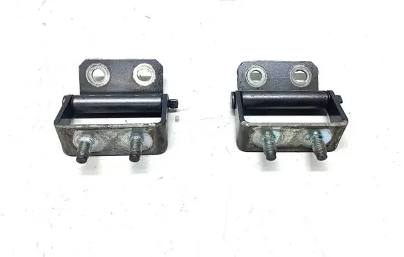 Nissan Qashqai Tailgate/trunk/boot hinge 