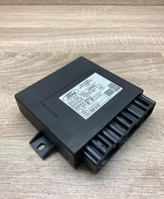 Ford Focus Comfort/convenience module 98AG15K600DE 5WK47230E