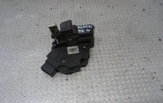 Ford Mondeo MK IV Front door lock 6M2AR21812AA A048317