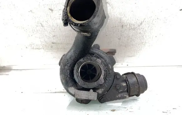 Renault Laguna II Turbo 8200369581 GT1749V H114015