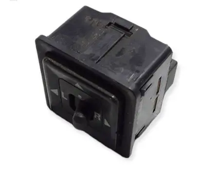 Mitsubishi Pajero Electric window control switch