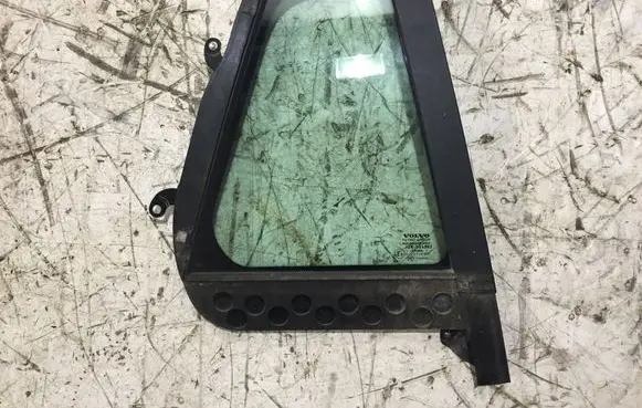 Volvo V60 Front triangle window/glass 43R001565