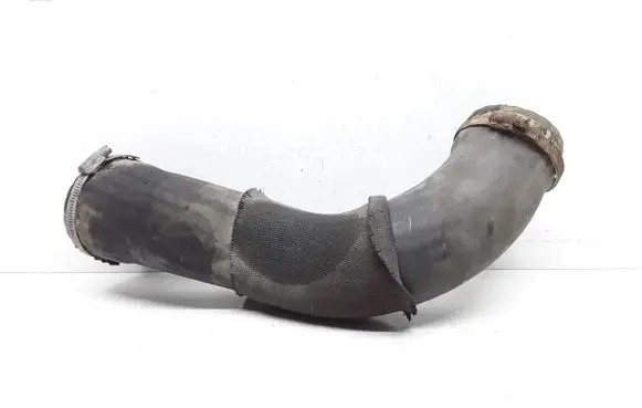 Volvo V70 Intercooler hose/pipe