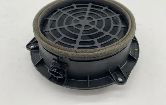 Audi A7 S7 4G Rear door speaker 4G1035411