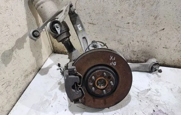 Jaguar I-Pace Front wheel hub spindle knuckle J9D33K185BB J9D33C2254BA