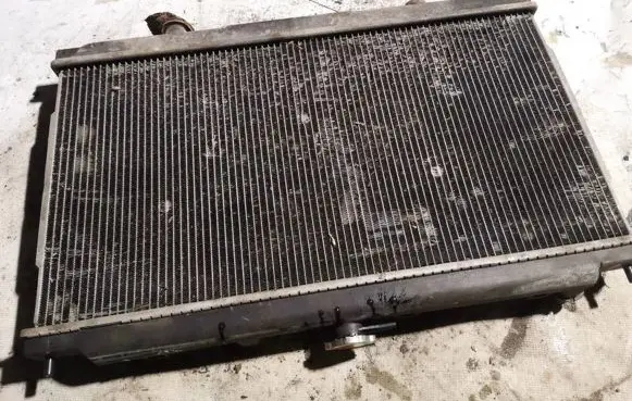 Nissan Primera Coolant radiator
