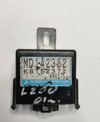 Mitsubishi L200 Other relay MD142382 K8T52371