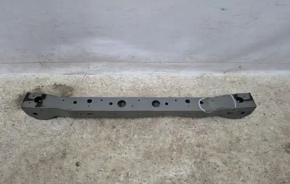 Nissan Leaf II (ZE1) Bottom radiator support slam panel 