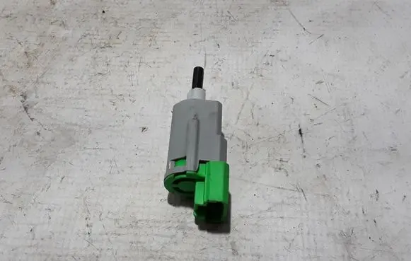 Renault Megane IV Brake pedal sensor switch 253206454R