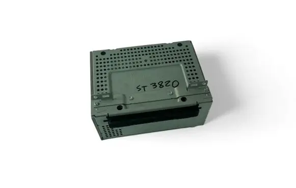 Ford Turneo Courier Radio/CD/DVD/GPS head unit F1BT18C815GH