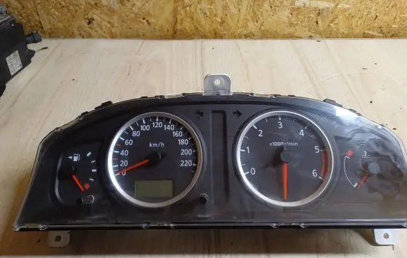 Nissan Almera N16 Speedometer (instrument cluster) BN771