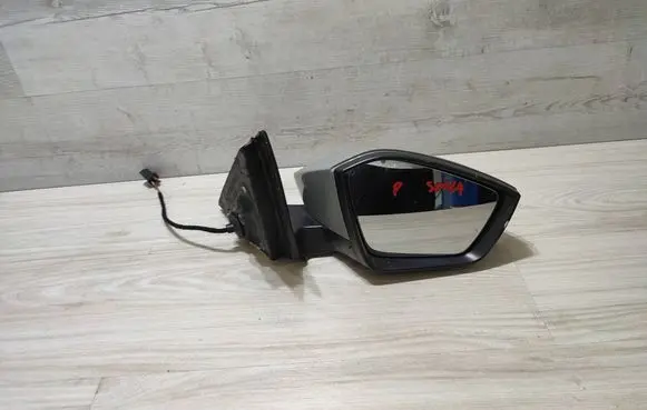 Front door electric wing mirror