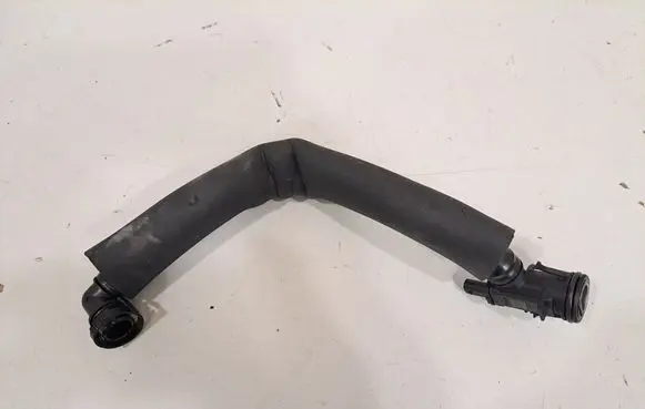 BMW 3 G20 G21 Breather hose/pipe 7623745 8612787