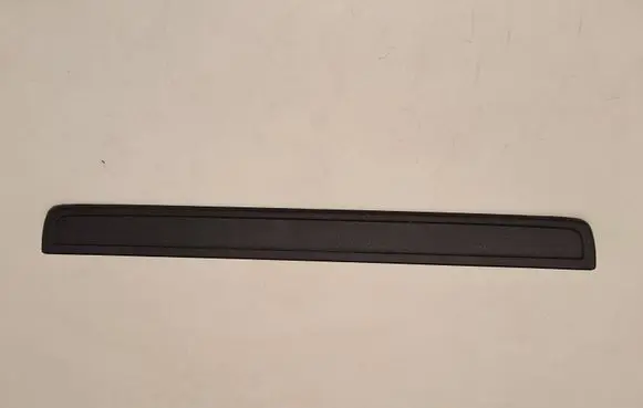 Hyundai Tucson IV NX4 Front sill trim cover 679110F010