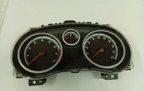 Opel Corsa D Speedometer (instrument cluster) 1344277