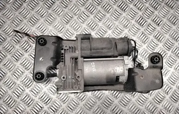 BMW X5 E70 Air suspension compressor/pump 6799419 81807022193