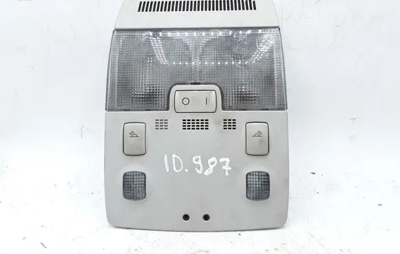 Audi A4 S4 B7 8E 8H Front seat light 8E0947565